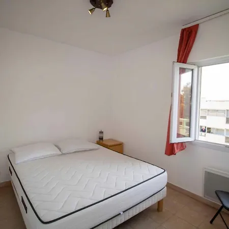 Bright Nest With A Lovely Balcony In Fréjus